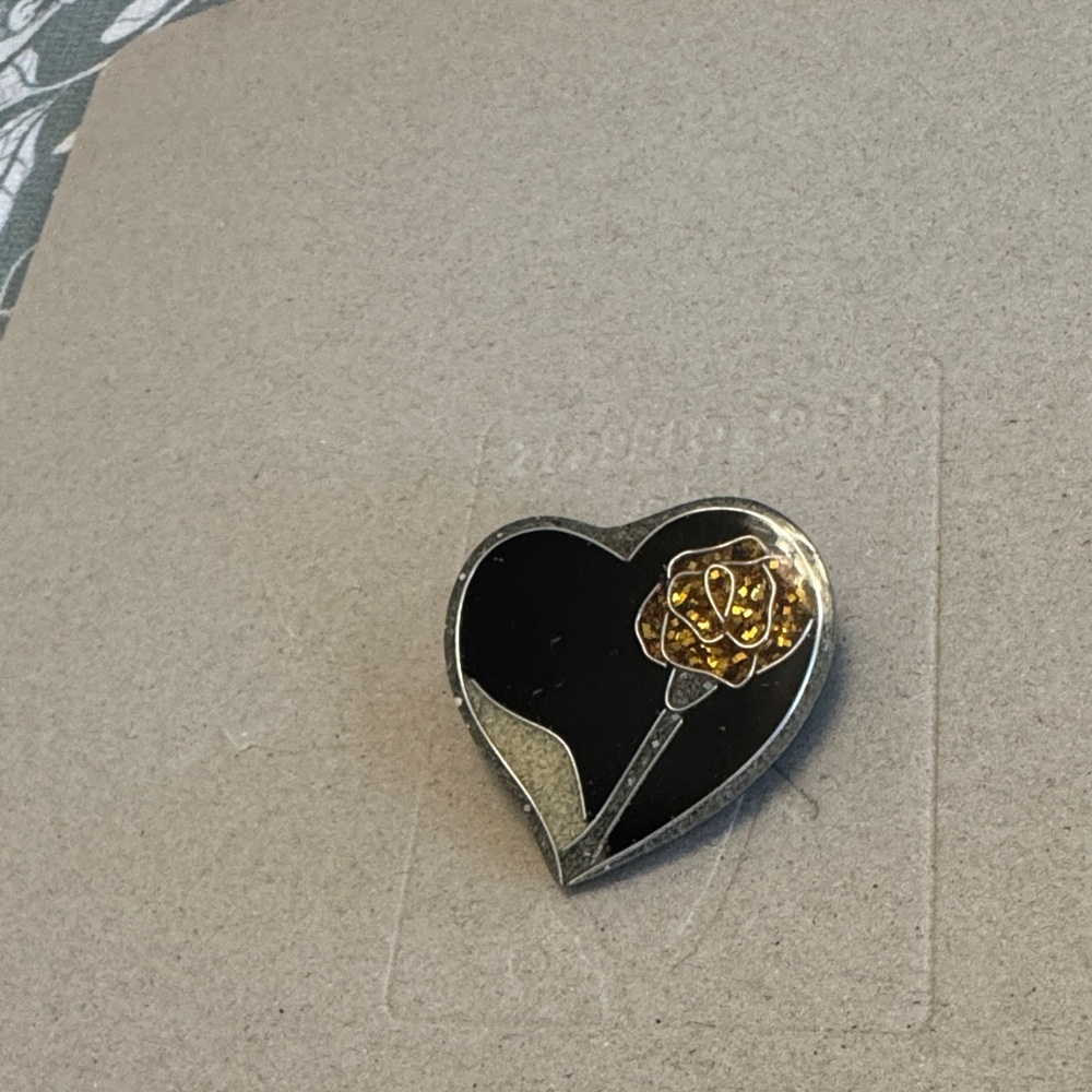 Elegant Abstract Flower Heart Brooch